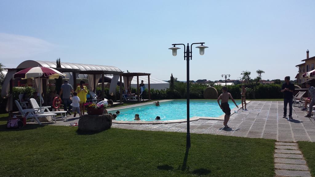Azienda Agrituristica Il Poggetto Delle Spighe Collesalvetti Kamer foto