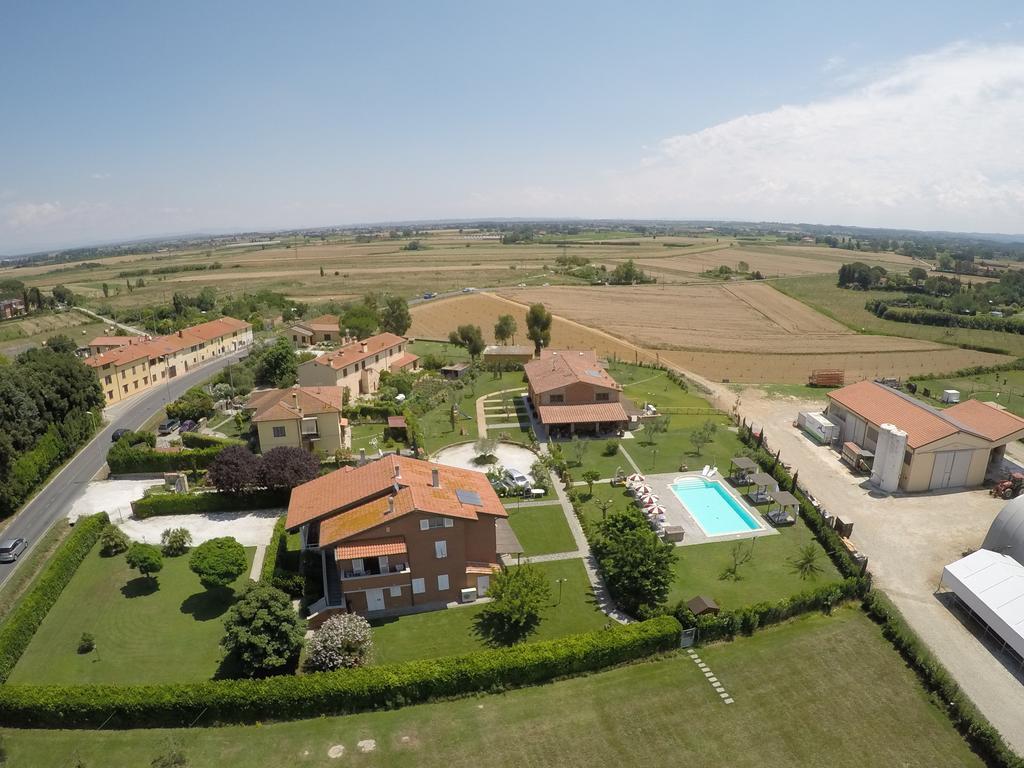 Azienda Agrituristica Il Poggetto Delle Spighe Collesalvetti Kamer foto