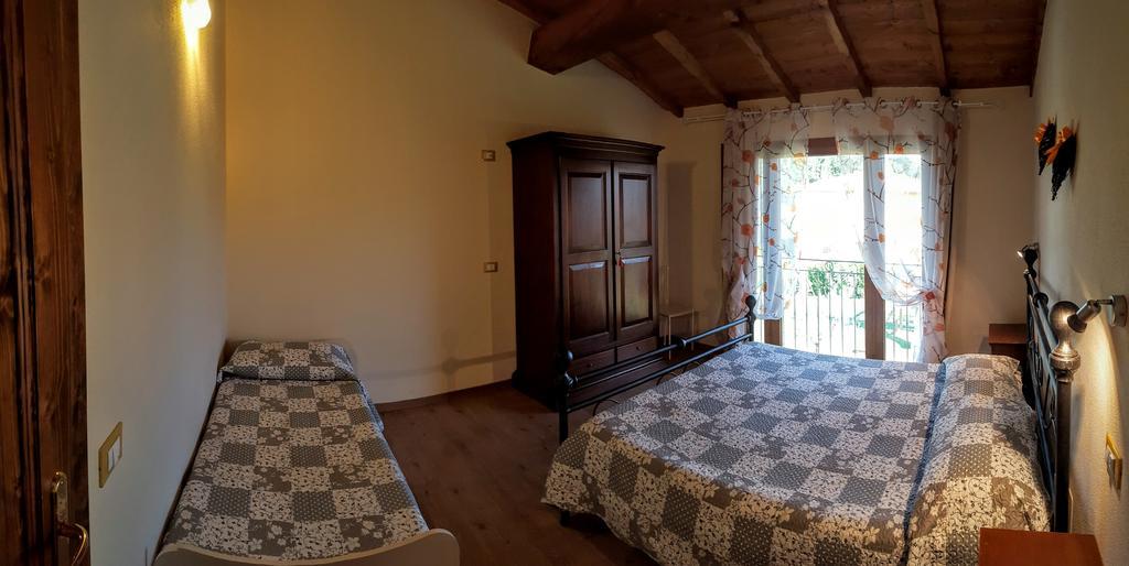 Azienda Agrituristica Il Poggetto Delle Spighe Collesalvetti Kamer foto