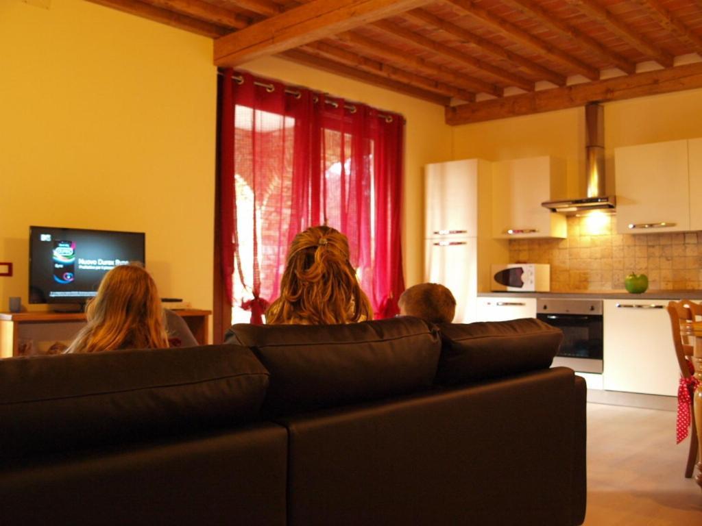 Azienda Agrituristica Il Poggetto Delle Spighe Collesalvetti Buitenkant foto